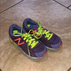 Girls New Balance Tennis shoes